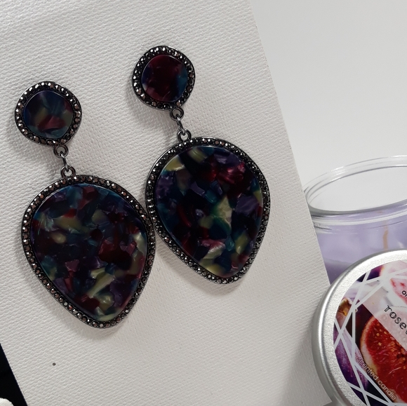 Anthropologie style Multi color earrings - Picture 4 of 4